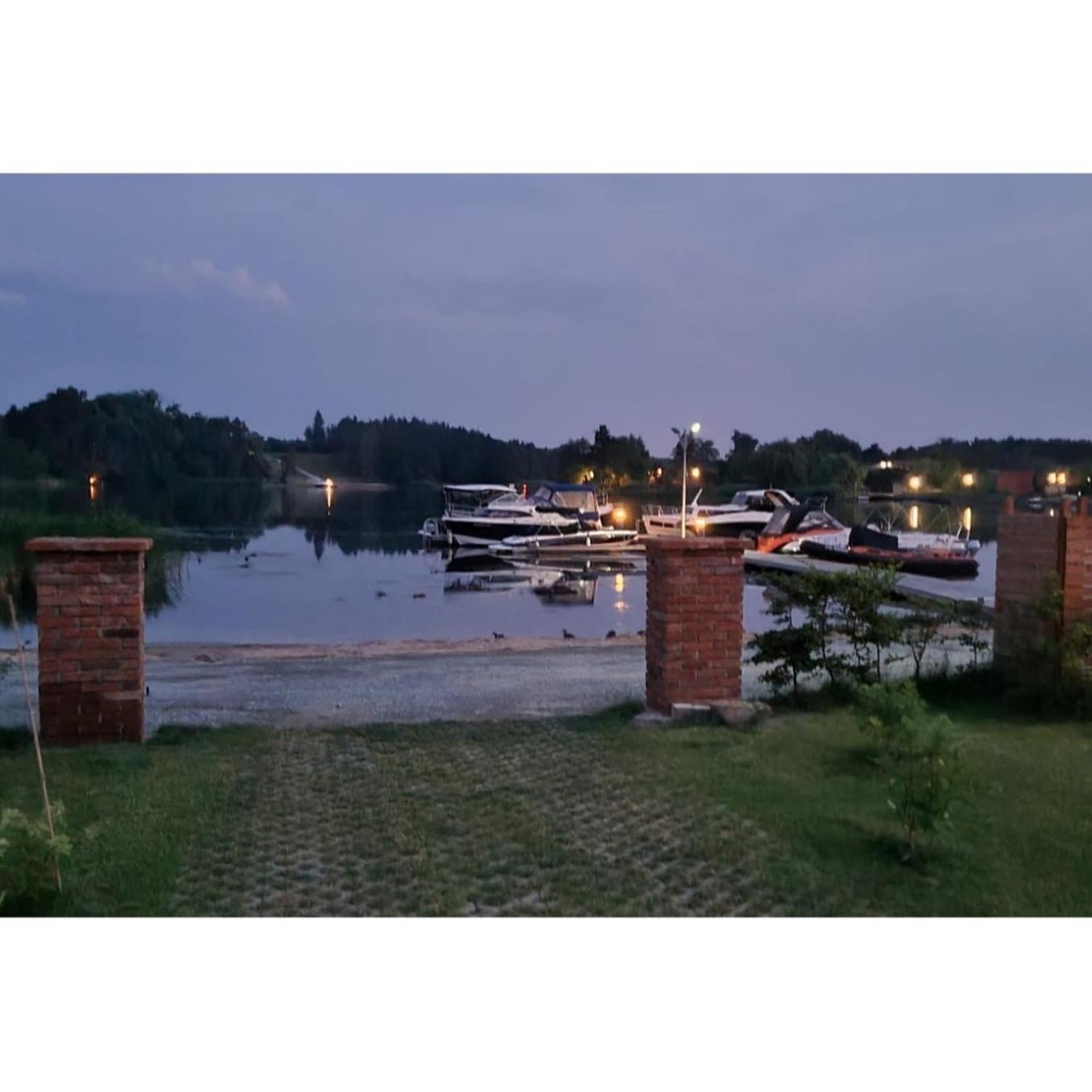 Villa Farma Wolnej Chwili à Ślesin Extérieur photo